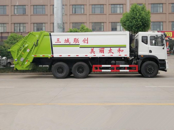 東風(fēng)T5國(guó)六后雙橋20方壓縮式垃圾車