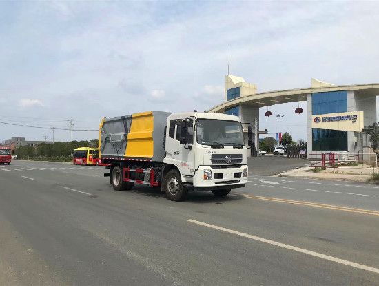 程力威牌CLW5161ZDJD6型壓縮式對(duì)接垃圾車(chē)