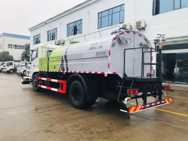 東風(fēng)天錦路面清洗車 養(yǎng)護車